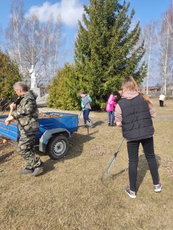 Всероссийский день заботы о памятниках.